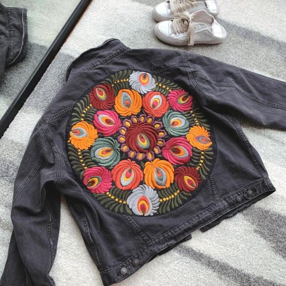 Italian Embroidered Oversized Denim Jacket - Picture 6 of 16